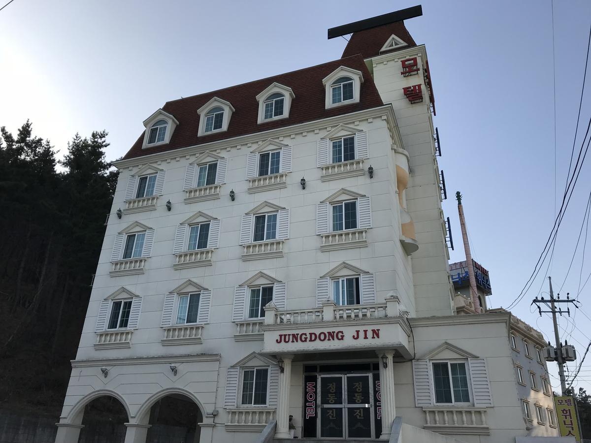 Jeongdongjin Motel Гангнеунг Екстериор снимка